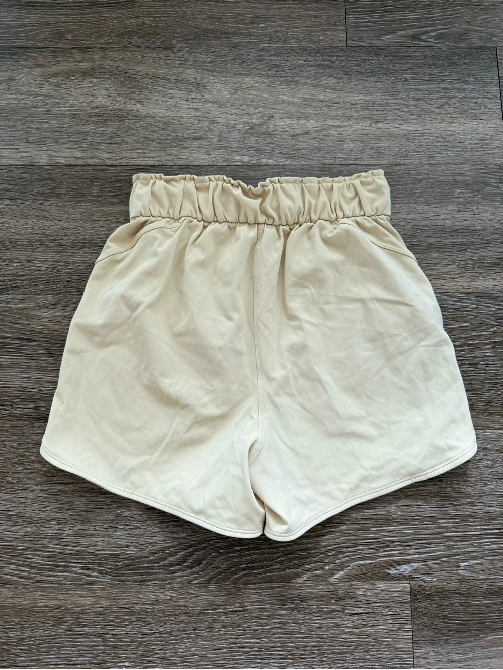 Lululemon Stretch Luxtreme High-Rise Short 3.5